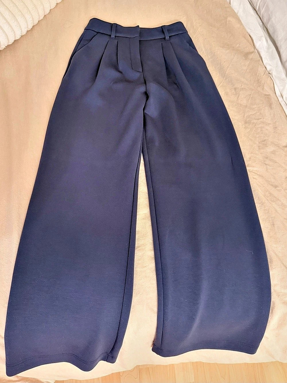 Dynamite Wide Leg Pants in Navy Size XS